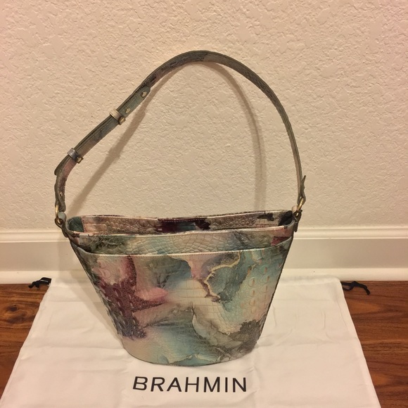NWT BRAHMIN Melbourne Collection Quinn Bucket Bag - Picture 4 of 8